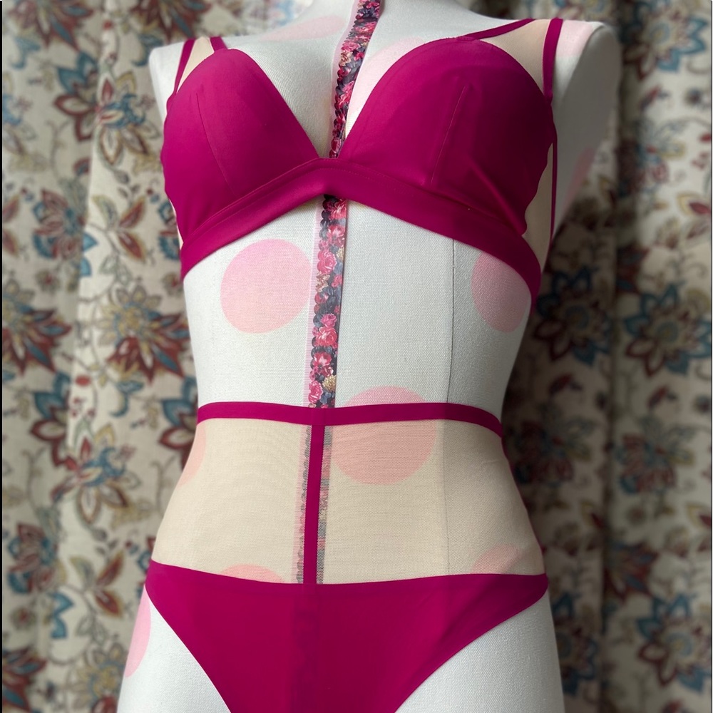 Victoria’s Secret VERY SEXY LUXE set